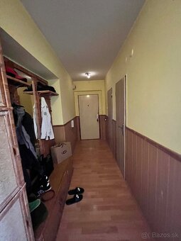 Veľkometrážny , trojizbovy byt v Čachticiach - 16