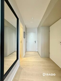 RADO I Dizajnový 2-izbový byt s balkónom 50 m² I Žabotova - 16