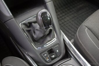 Opel Zafira Tourer 7-miestny /aj na splátky/ - 16
