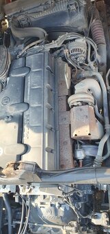 MAN 12.250 nosič kontajnerov - 16