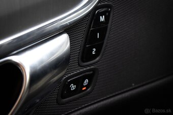 Volvo S90 D4 2.0L Drive-E Momentum A/T8 - 16