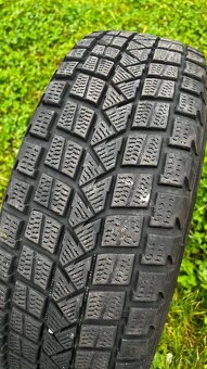 Zimne pneumatiky 215/70 R16 - 16