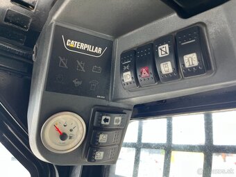 Nakladač smykovy Caterpillar 226B3, Bobcat, JCB, Kramer, UNC - 16