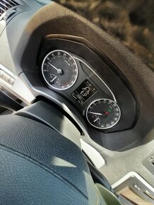 Škoda Octavia Combi 1.6 TDI CR DPF Ambiente DSG - 16