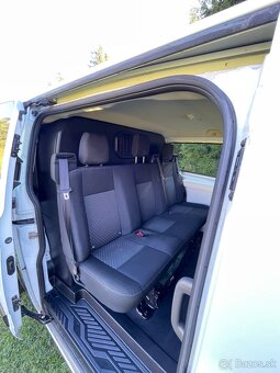Ford Transit Custom Van 96kW, manuál - 16