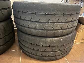 Porsche Carrera IV kolesa 5x130 8J x 18 ET57 a 10.5J x 18 ET - 16