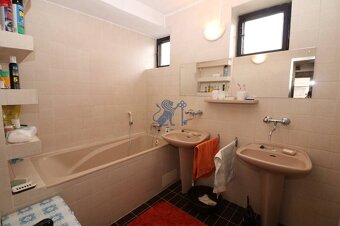 Rodinný dom v Tomášove _ znížená cena - 16