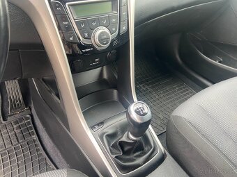 Hyundai i30 CW 1.6i MPI, 88kW, M6 - 16