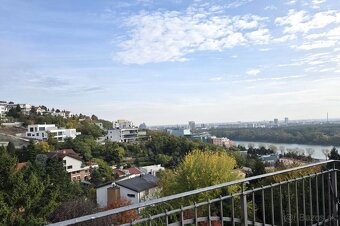 Prenájom – 4 izbový exkluzívny byt-Staré mesto Bratislava I - 16