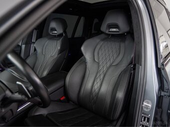 Bmw X7 M60i - 16