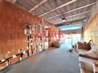 Predám 4-izbový veľký tehlový dom 220m2 Nižná Hutka,garáž,2x - 16