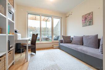 LUXUSNÝ 4 IZB BYT (Penthouse) s TERASOU s VÝHĽADOM na MESTO - 16