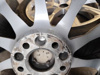 Audi sada alu +pneu 17" - 16