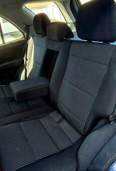 KIA SORENTO 2,5 CRDi 125kw ťažné na 3t - 16