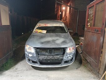 Volkswagen Passat 4Motion (4x4) - 16