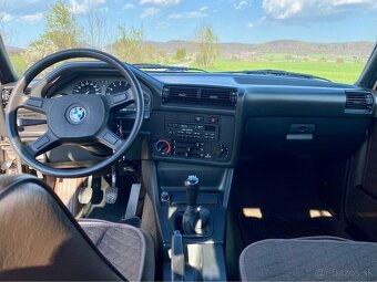 Bmw E30 coupe - 16