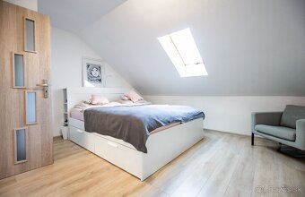 Novostavba 3-izbový byt v RD v obci DUBOVANY, výmera 102 m2 - 16