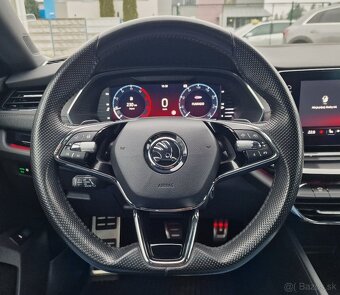 ŠKODA OCTAVIA COMBI 2.0 TDI STYLE DSG - 16