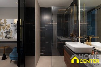 NA PREDAJ luxusná vila s bazénom, /236 m²/ Zadar, Privlaka - 16