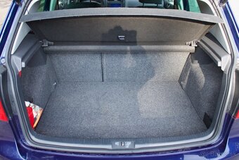 Volkswagen Golf 1.4, benzín, manuál, Webasto - 16