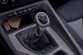 BMW X1 r.2010 , 110kw 4x4 - 16