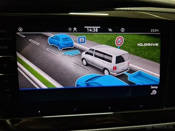 VW Multivan 2,0 4MOTION 150kW Automat HIGHLINE Virtual Koža - 16