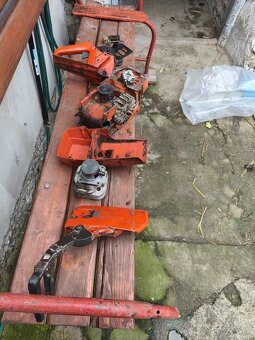 Husqvarna 266 - 16