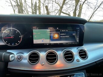 Mercedes Benz E220d All Terrain 4matic 11/2019 Historia MB - 16