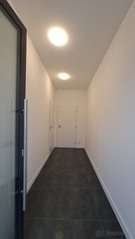 Exkluzívne iba u nás krásna novostavba v obci Uhrovec - doko - 16