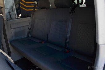 Volkswagen Caravelle 2.0TDi - 16