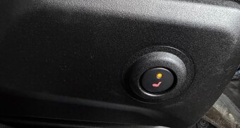 Iveco Daily 2.3  klima automat - 16