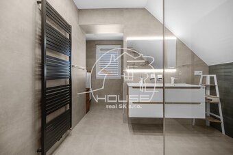 PREDAJ:rodinný dom,bazén,sauna,,BAIV Záhorská Bystrica - 16