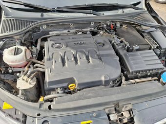 ŠKODA OCTAVIA COMBI 1,6 TDi r.v. 2016 - 16
