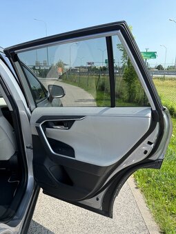 Toyota, RAV-4, 2.5L, 131 kW, BA 95 + hybrid, 9.6.2022 - 16