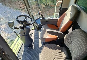 Claas Lexion 600 - 16