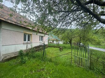 Na predaj: Rodinný dom / chalupa v obci Medovarce – 379 m² - 16