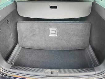 Volkswagen Golf Variant 2.0 TDI dsg Match Edition - 16
