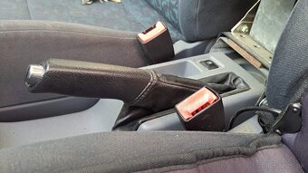 Škoda Octavia 1.6i 74 kW | Rok 1999 | 2. majiteľ - 16