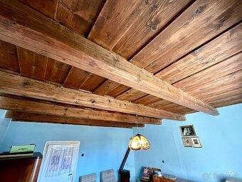 Na predaj veľký pozemok 1459 m² so starším RD v Bystričanoch - 16