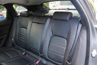 Jaguar F-Pace 2.0D I4 180k AWD A/T⭐SERVIS LEN JAGUAR⭐ - 16