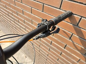celoodpružený ebike KTM Macina 625 - 16