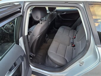 Audi A3 1.6 Premium - 16