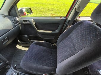 Opel Astra G 1.6 16V - 16