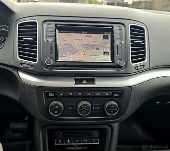 Volkswagen Sharan 2.0 TDI SCR BMT 150k Comfortline - 16