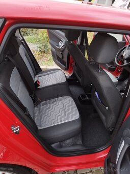 Škoda Fabia combi 1.2 benzín - 16