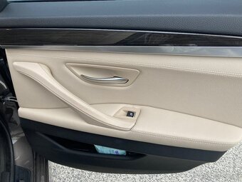 BMW 520d top stav - 16