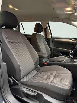 VOLKSWAGEN PASSAT VARIANT, 2,0 TDI,MANUÁL, 2/2020 - 16