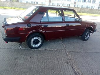 skoda 105  r.v1985 - 16