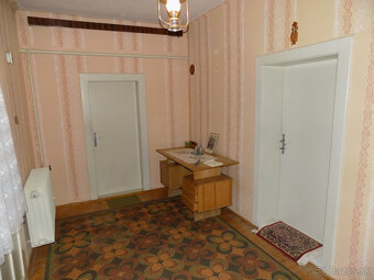 Na predaj chalupa v obci Kuraľany s garážou , pozemok 1536 - 16