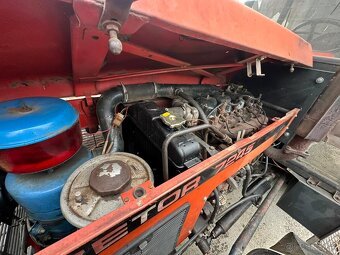 Traktor Zetor 7245, r.v.1990, první majitel, zachovalý stav - 16